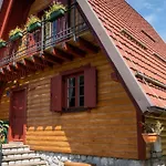 Σαλέ Runolist Mountain - 3 With Pool & Near Risnjak Crni Lug