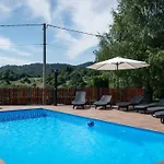 Runolist Mountain - 3 With Pool & Near Risnjak
