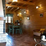 Runolist Mountain - 3 With Pool & Near Risnjak * Crni Lug