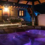 Σαλέ Runolist Mountain - 3 With Pool & Near Risnjak Crni Lug