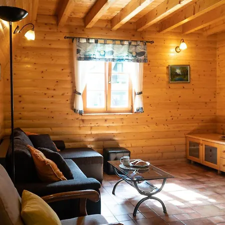Runolist Chalet Crni Lug