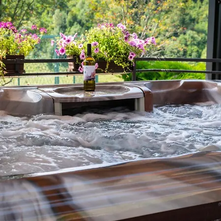 Chalet Runolist Crni Lug