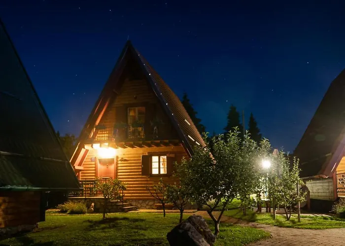 Runolist Mountain - 3 With Pool & Near Risnjak