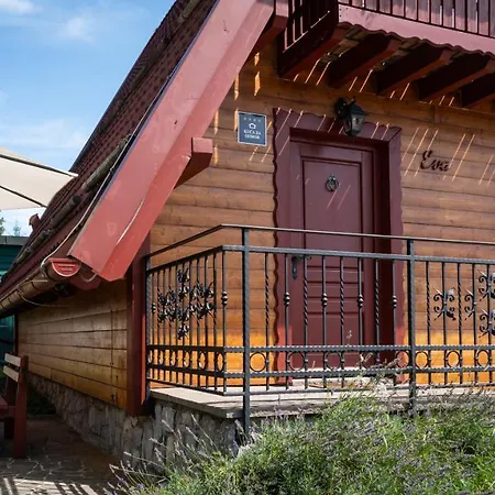 Chalet Runolist Crni Lug