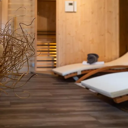 Runolist Chalet Crni Lug