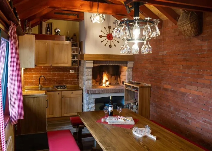 Runolist Mountain - 3 With Pool & Near Risnjak * スリ・ルー