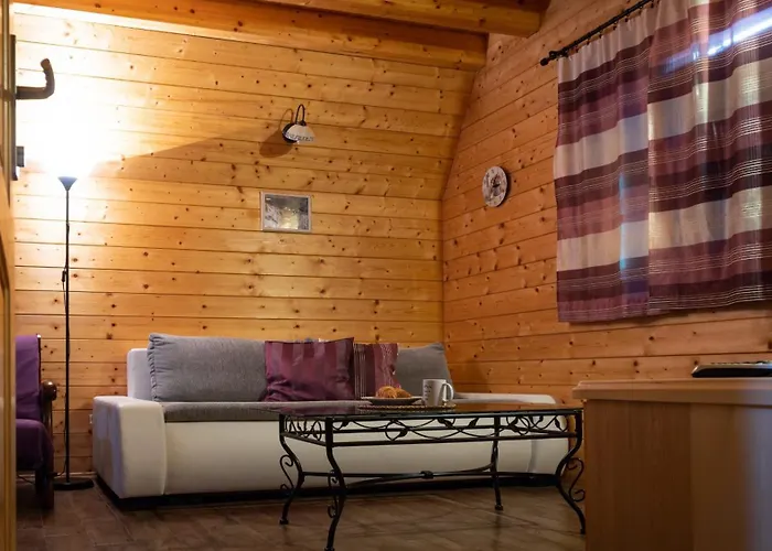 シャレー Runolist Mountain - 3 With Pool & Near Risnjak *